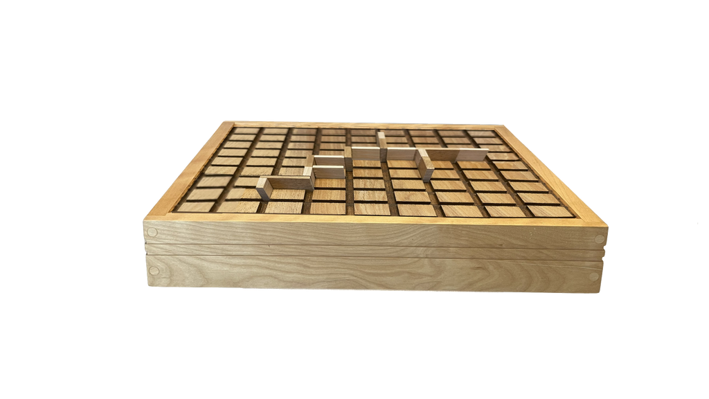 ÉCHEC O CUBE  JEU EN BOIS TAPLEAU 9X9
